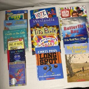 Lot of 17 Children's Books Disney Pixar Scholastic, Nickelodeon, Spongebob, Cars